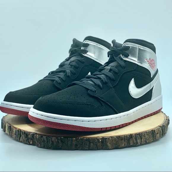 JORDAN AIR JORDAN 1 MID - Picture 2 of 8